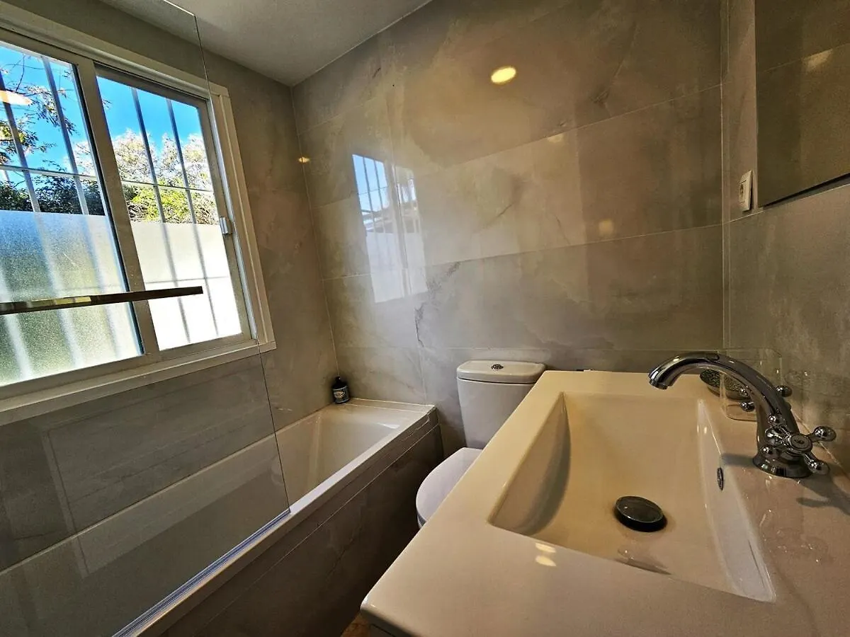 Lunamar - Luxurious Apartment With A Private Pool. Marbella