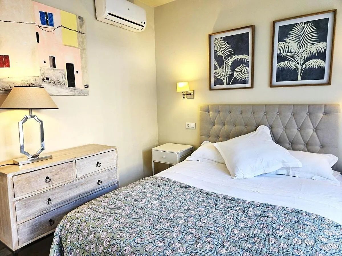 Lunamar - Luxurious Apartment With A Private Pool. Marbella