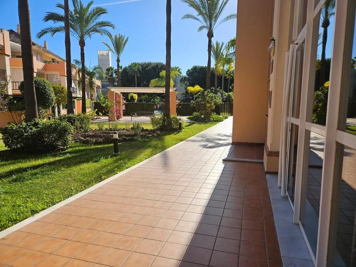 Lunamar - Luxurious Apartment With A Private Pool. Marbella Spain
