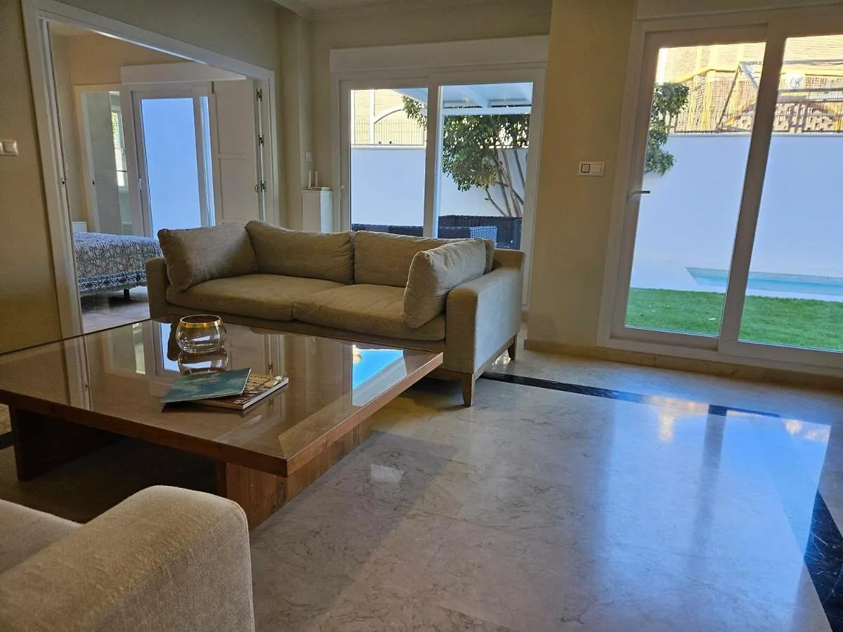 Luxurious Apartment With A Private Pool Marbella Villa